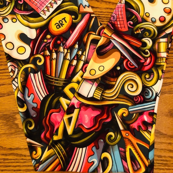 Lularoe Art leggings - Picture 1 of 4